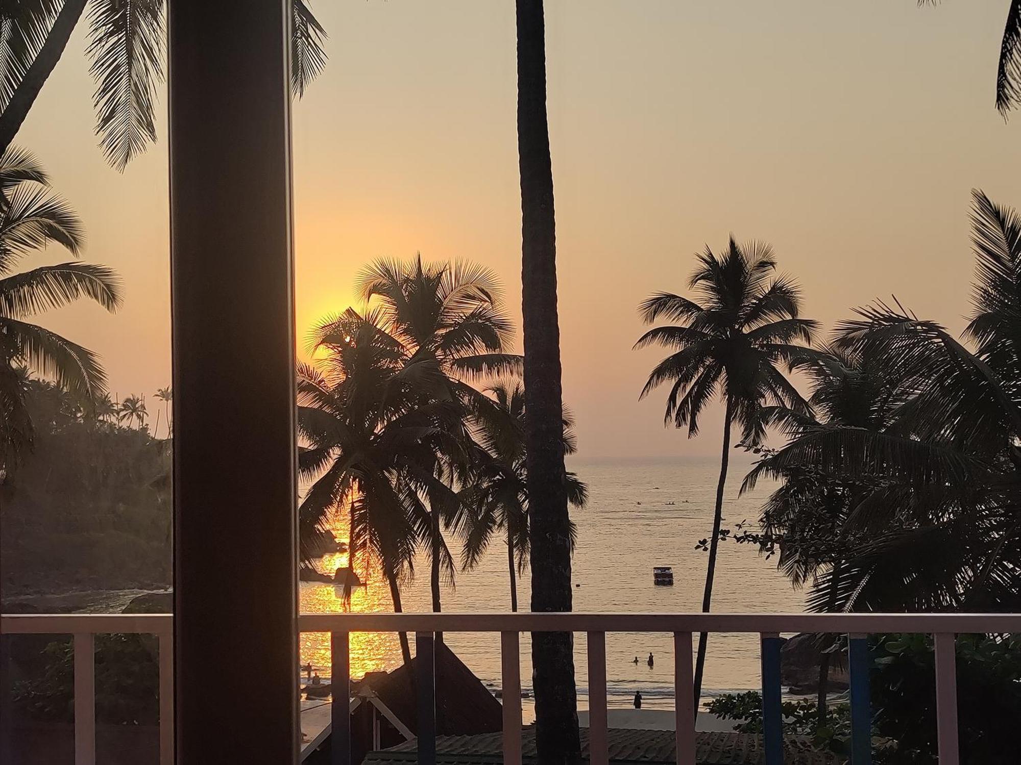 ホテル Hilltop Seaview Palolem Goa エクステリア 写真