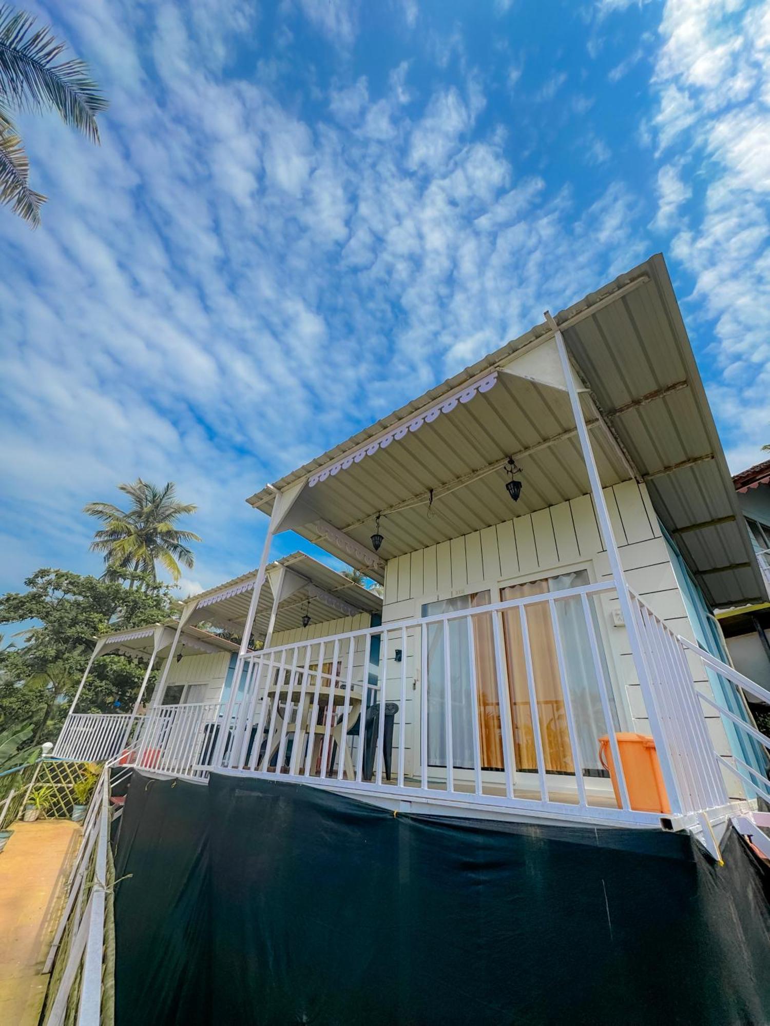 ホテル Hilltop Seaview Palolem Goa エクステリア 写真